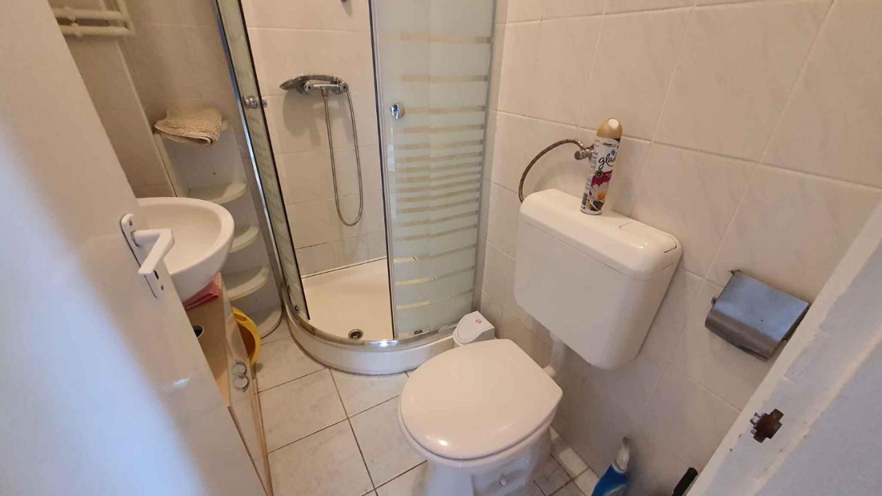 Apartments In Balatonlelle 43115 ภายนอก รูปภาพ