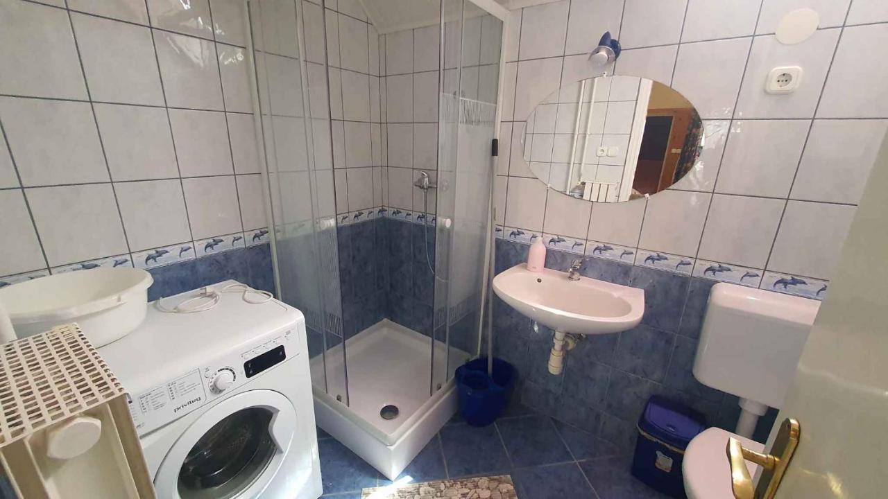 Apartments In Balatonlelle 43115 ภายนอก รูปภาพ
