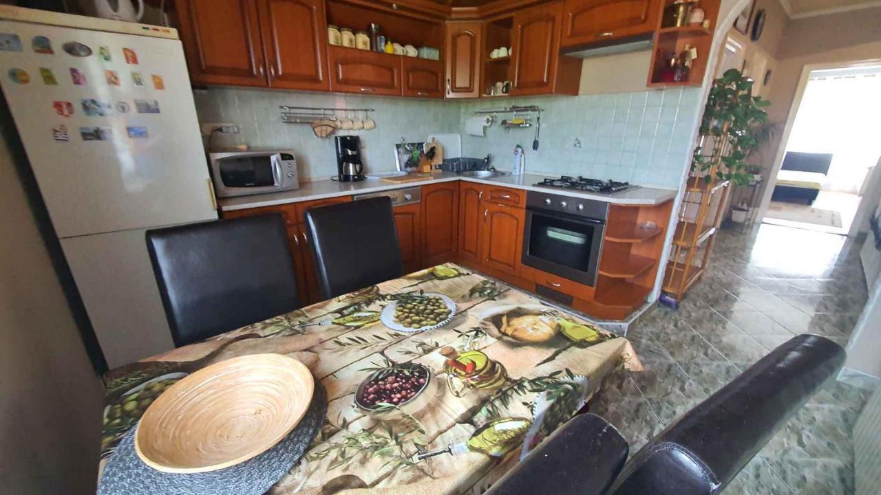 Apartments In Balatonlelle 43115 ภายนอก รูปภาพ