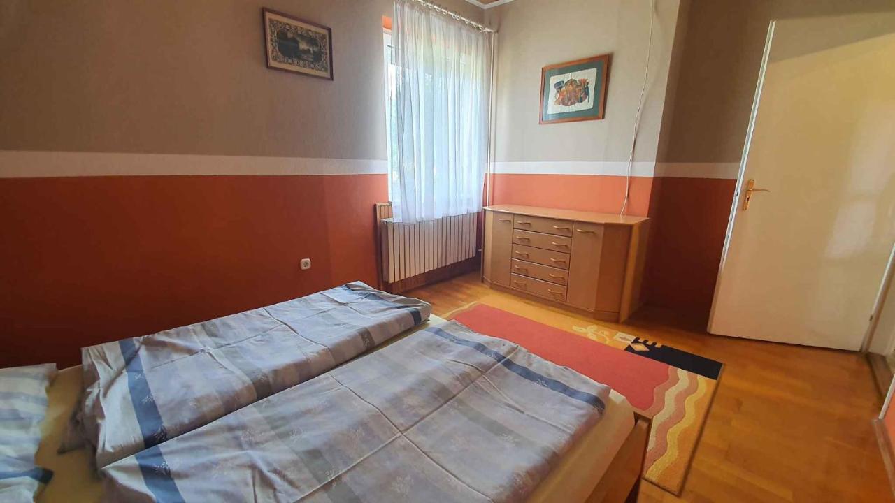 Apartments In Balatonlelle 43115 ภายนอก รูปภาพ
