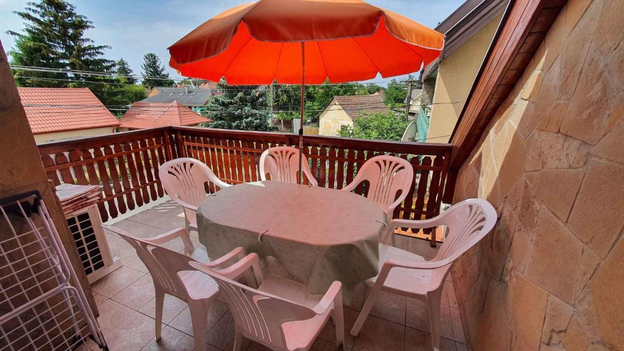Apartments In Balatonlelle 43115 ภายนอก รูปภาพ